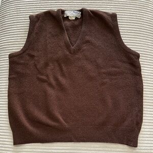 Vintage Chocolate Brown V-Neck Sweater Vest in Size 40